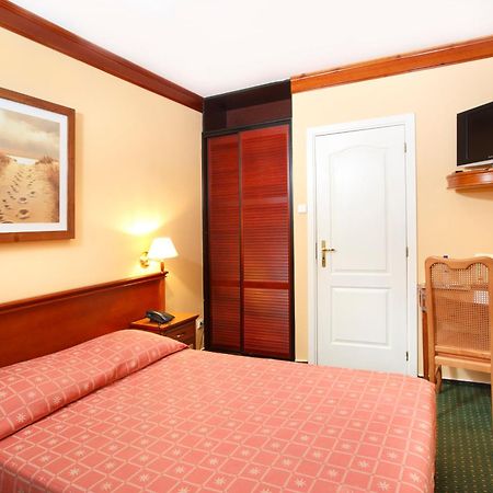 Meduza Hotel & Spa 미엘노 객실 사진