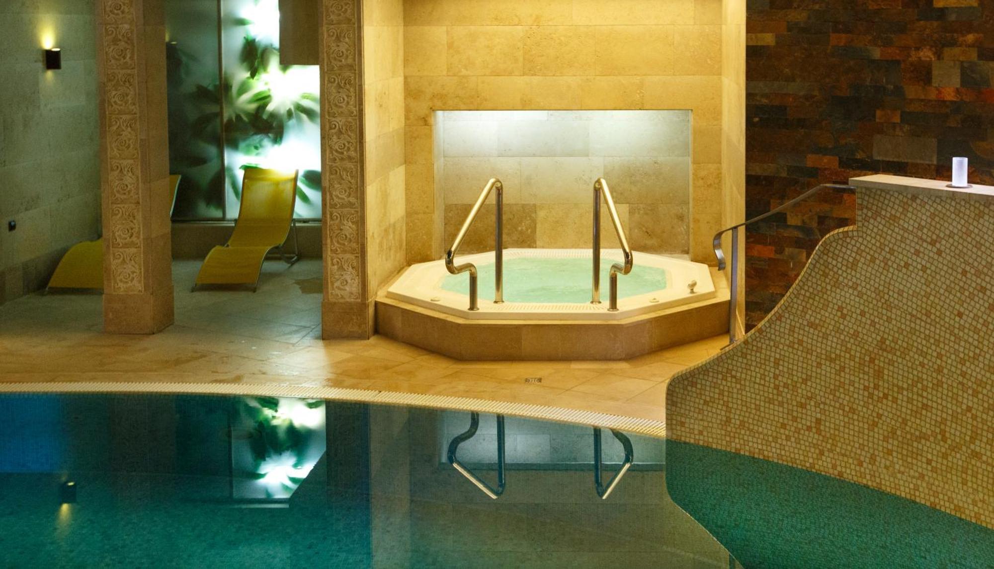 Meduza Hotel & Spa 미엘노 외부 사진